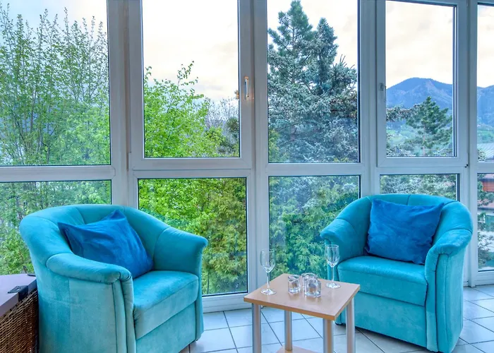 Tini - By Alpen Апартаменти